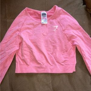 Pretty pink gymshark crop top!